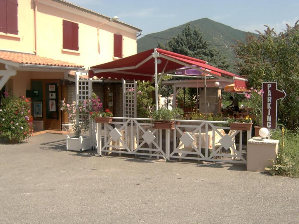 勒里莱斯都塞雷酒店 迪约勒菲 外观 照片